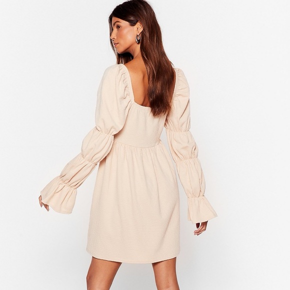 NastyGal Textured Puff Sleeve Dress - Cream Size 4 - Picture 3 of 4